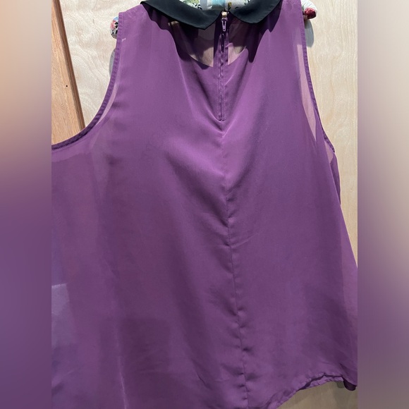 Hot topic Alice in wonderland top - Picture 2 of 4